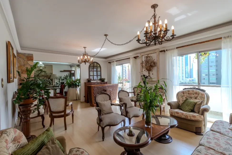 Apartamento com 4 quartos à venda, 172m2 em Campo Belo, São Paulo - SP - imagem 1 Foto 1 de Apartamento com 4 quartos à venda, 172m2 em Campo Belo, São Paulo - SP