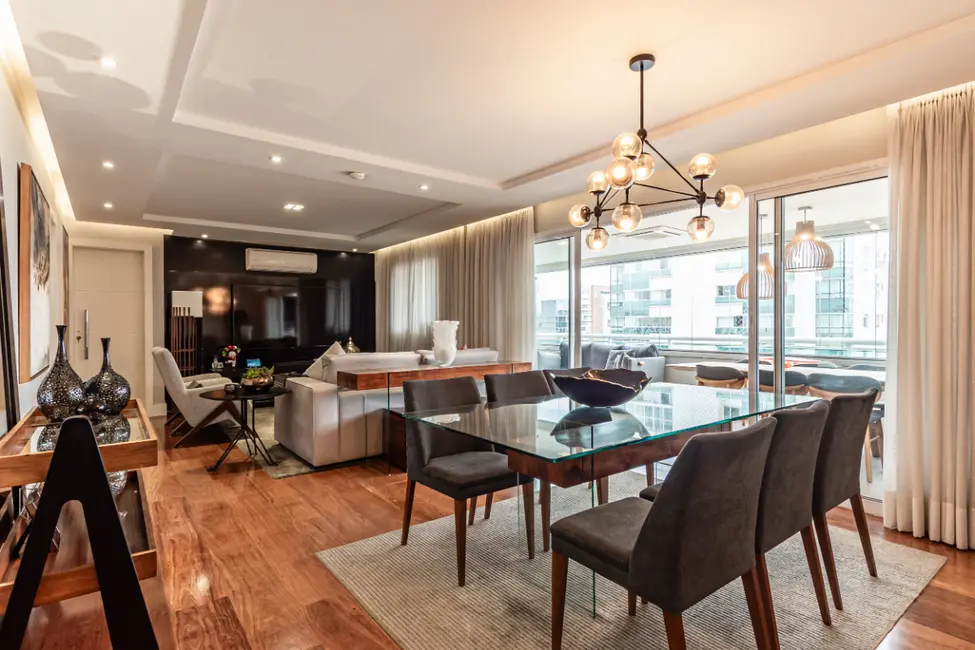 Apartamento com 3 quartos à venda, 147m2 em Vila Gertrudes, São Paulo - SP - imagem 1 Foto 1 de Apartamento com 3 quartos à venda, 147m2 em Vila Gertrudes, São Paulo - SP