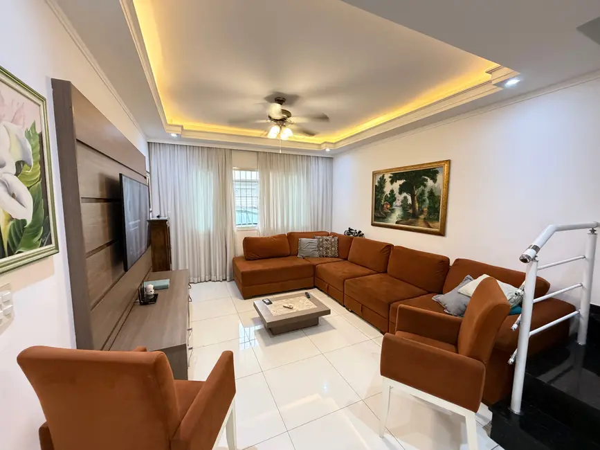 Foto 1 de Casa com 3 quartos à venda, 146m2 em Vila Alexandria, São Paulo - SP