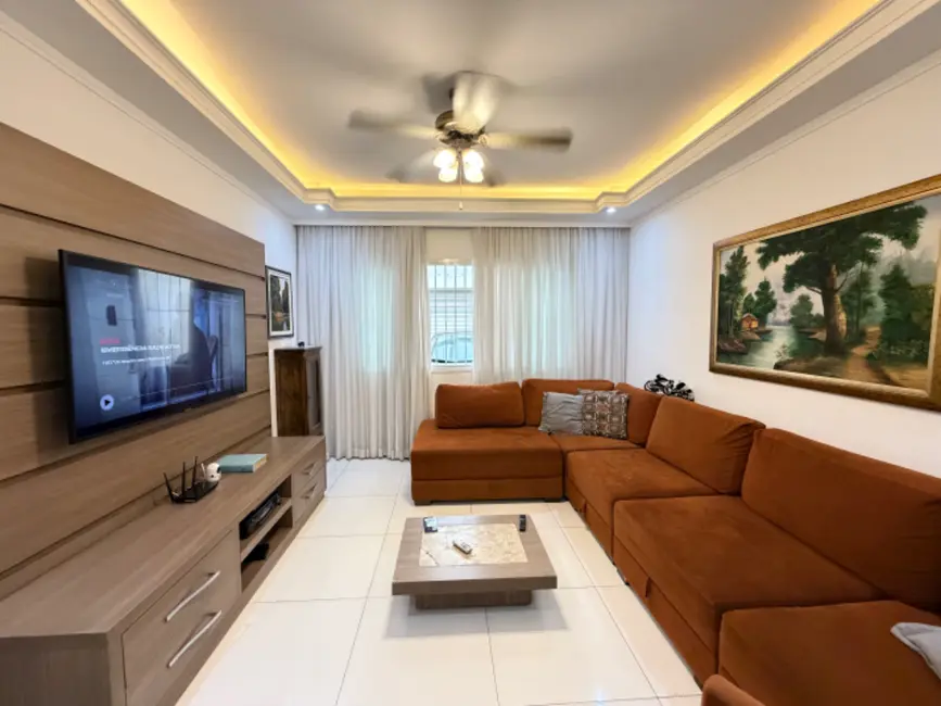 Foto 2 de Casa com 3 quartos à venda, 146m2 em Vila Alexandria, São Paulo - SP