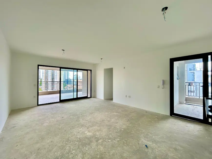 Foto 4 de Apartamento com 3 quartos à venda em Vila Sofia, São Paulo - SP