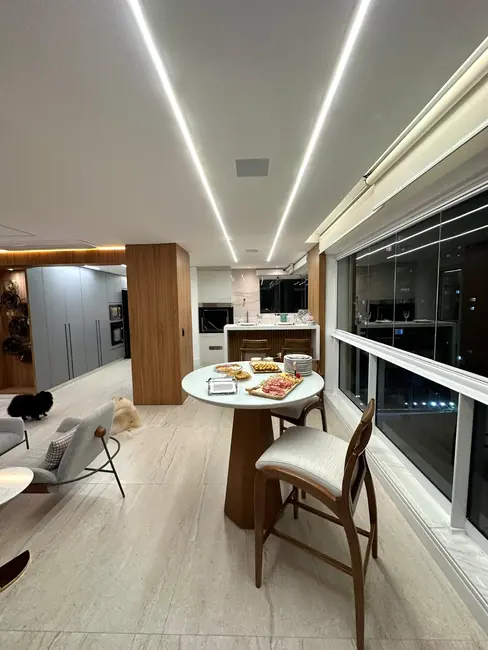 Foto 8 de Apartamento com 3 quartos à venda, 196m2 em Santana, São Paulo - SP