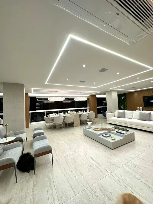 Foto 1 de Apartamento com 3 quartos à venda, 196m2 em Santana, São Paulo - SP