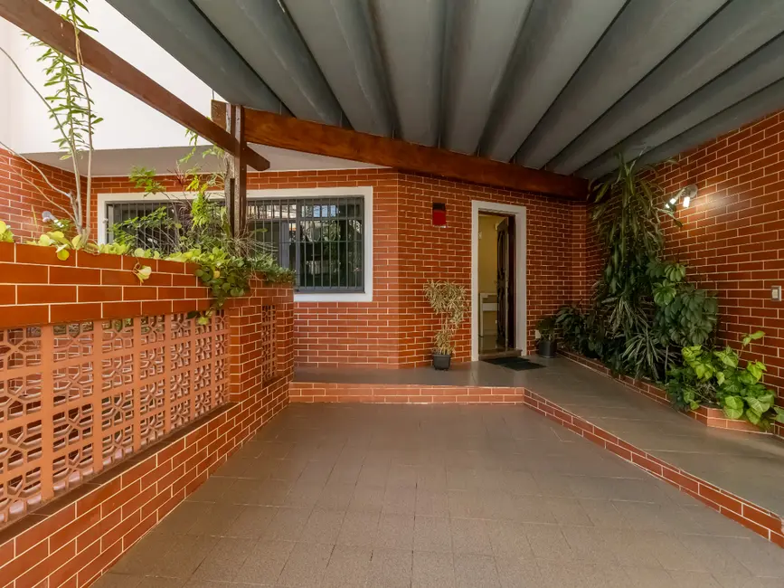 Casa com 3 quartos à venda, 177m2 em Vila Madalena, São Paulo - SP - imagem 1 Foto 1 de Casa com 3 quartos à venda, 177m2 em Vila Madalena, São Paulo - SP