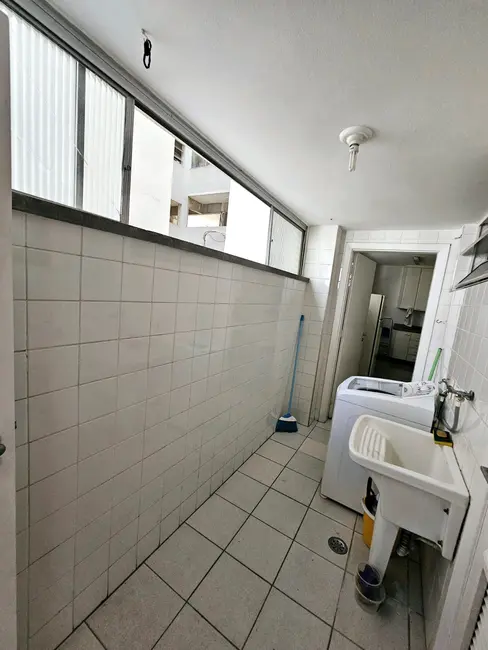 Foto 9 de Apartamento com 4 quartos para alugar, 134m2 em Itaim Bibi, São Paulo - SP