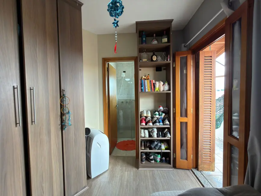 Sobrado com 4 quartos à venda, 230m2 em Jardim Paraíso, São Paulo - SP - imagem 7 Foto 7 de Sobrado com 4 quartos à venda, 230m2 em Jardim Paraíso, São Paulo - SP