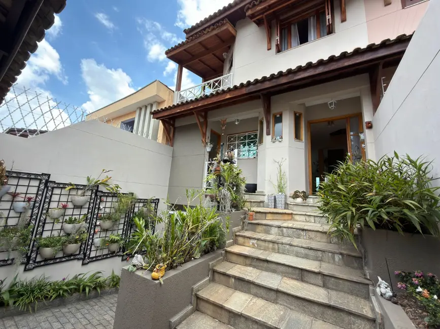 Sobrado com 4 quartos à venda, 230m2 em Jardim Paraíso, São Paulo - SP - imagem 1 Foto 1 de Sobrado com 4 quartos à venda, 230m2 em Jardim Paraíso, São Paulo - SP