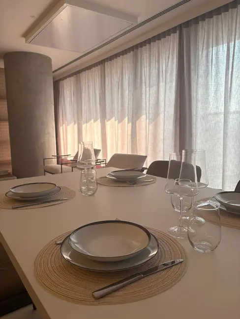 Foto 4 de Apartamento com 2 quartos para alugar, 102m2 em Vila Olímpia, São Paulo - SP