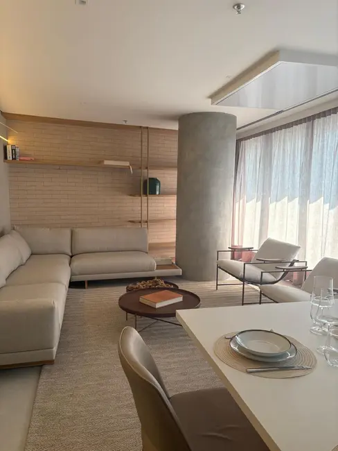 Foto 3 de Apartamento com 2 quartos para alugar, 102m2 em Vila Olímpia, São Paulo - SP