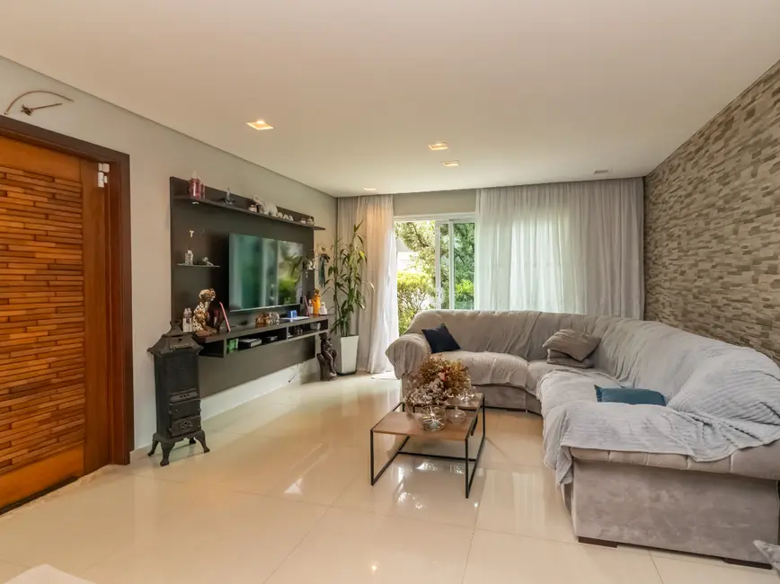 Foto 3 de Sobrado com 3 quartos à venda, 335m2 em São Paulo - SP