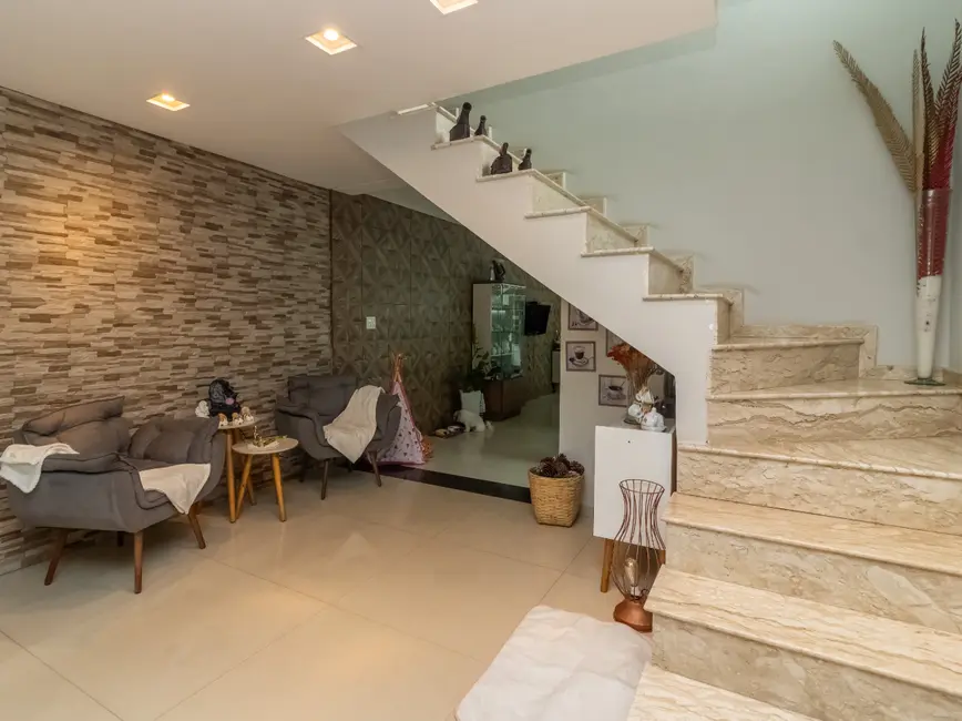 Foto 5 de Sobrado com 3 quartos à venda, 335m2 em São Paulo - SP