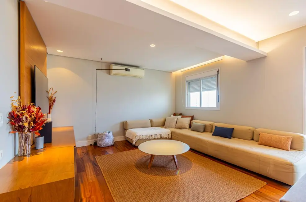 Foto 4 de Apartamento com 3 quartos à venda, 182m2 em Real Parque, São Paulo - SP