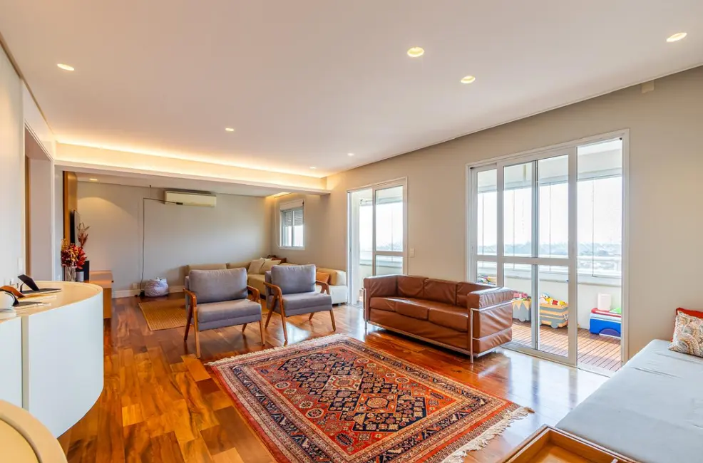 Foto 1 de Apartamento com 3 quartos à venda, 182m2 em Real Parque, São Paulo - SP
