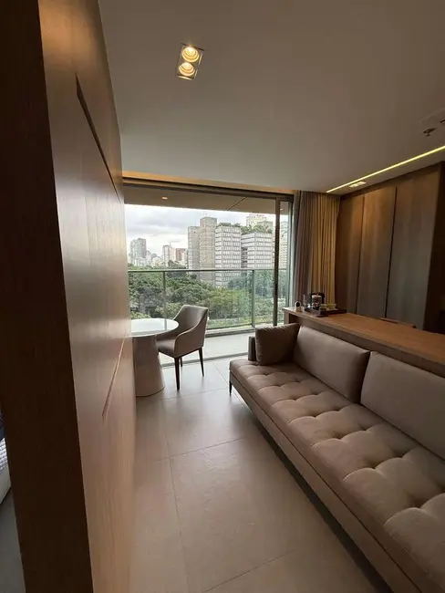 Apartamento com 1 quarto à venda, 53m2 em Vila Olímpia, São Paulo - SP - imagem 3 Foto 3 de Apartamento com 1 quarto à venda, 53m2 em Vila Olímpia, São Paulo - SP