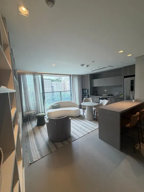 Foto 2 de Apartamento com 2 quartos à venda, 68m2 em Vila Olímpia, São Paulo - SP