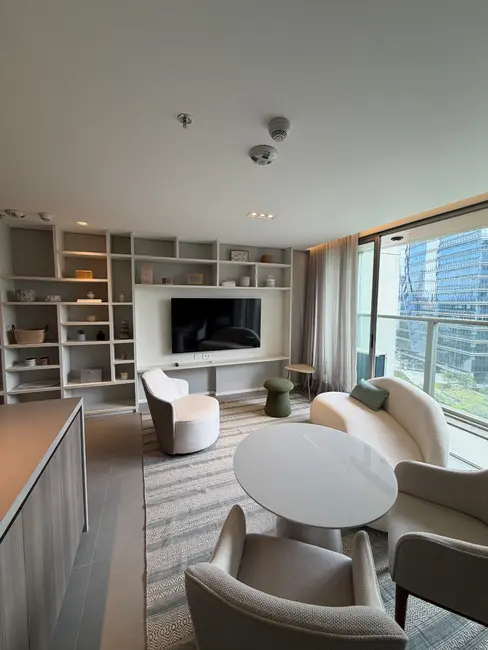 Foto 3 de Apartamento com 2 quartos à venda, 68m2 em Vila Olímpia, São Paulo - SP