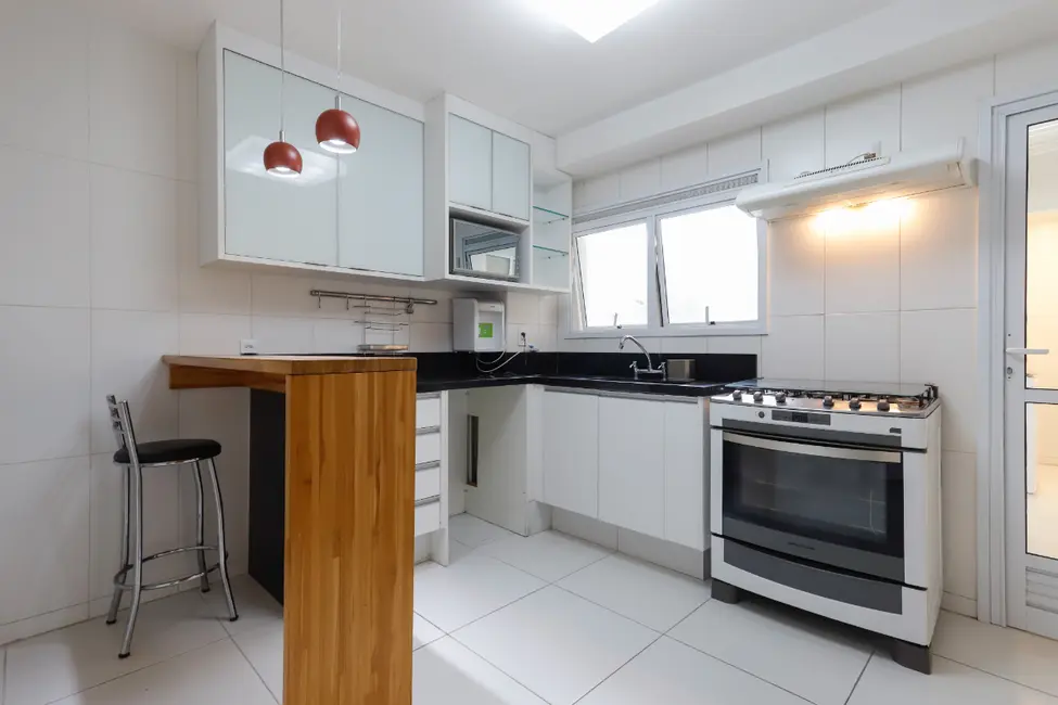 Foto 2 de Apartamento com 3 quartos à venda, 157m2 em Água Branca, São Paulo - SP