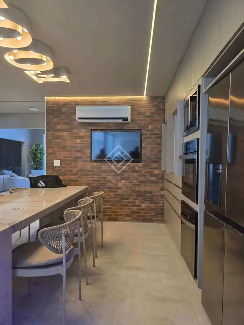 Foto 4 de Apartamento com 3 quartos à venda, 260m2 em Copacabana, Rio De Janeiro - RJ