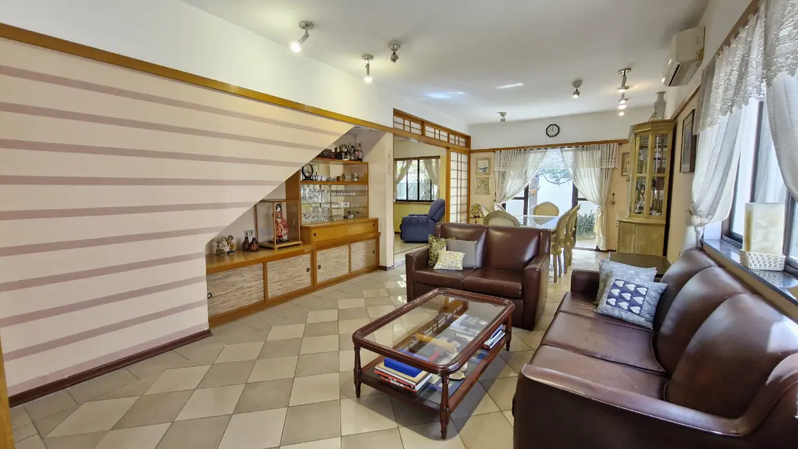 Foto 3 de Casa com 4 quartos à venda, 320m2 em Vila Inah, São Paulo - SP