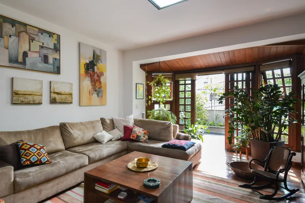 Foto 4 de Sobrado com 4 quartos à venda, 190m2 em Sumaré, São Paulo - SP