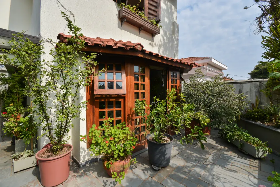 Foto 8 de Sobrado com 4 quartos à venda, 190m2 em Sumaré, São Paulo - SP