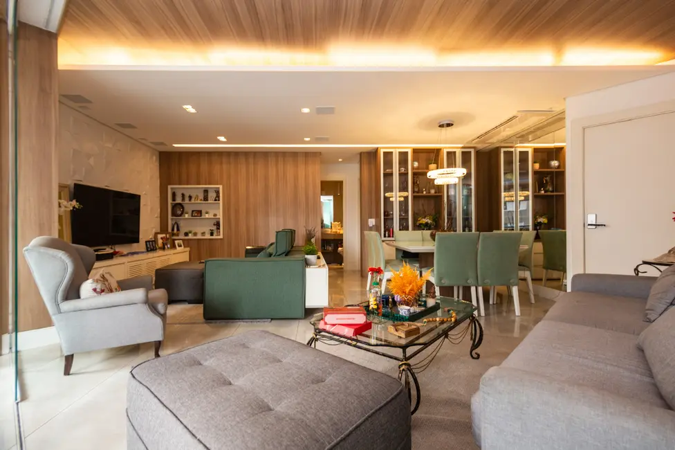 Foto 1 de Apartamento com 3 quartos à venda, 121m2 em Moema, São Paulo - SP