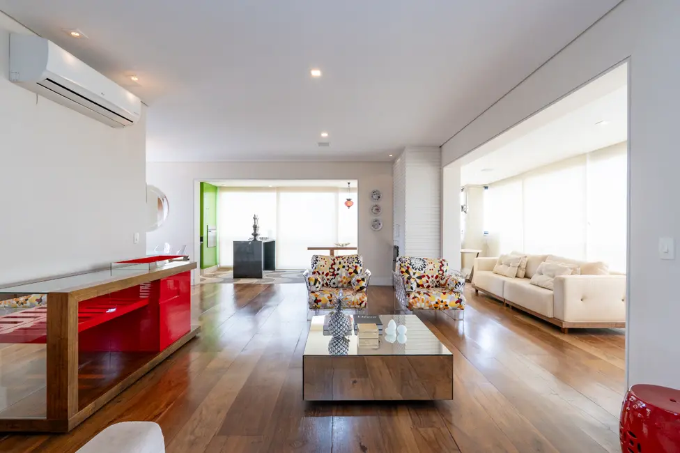 Foto 6 de Apartamento com 3 quartos à venda, 180m2 em Vila Nova Conceição, São Paulo - SP
