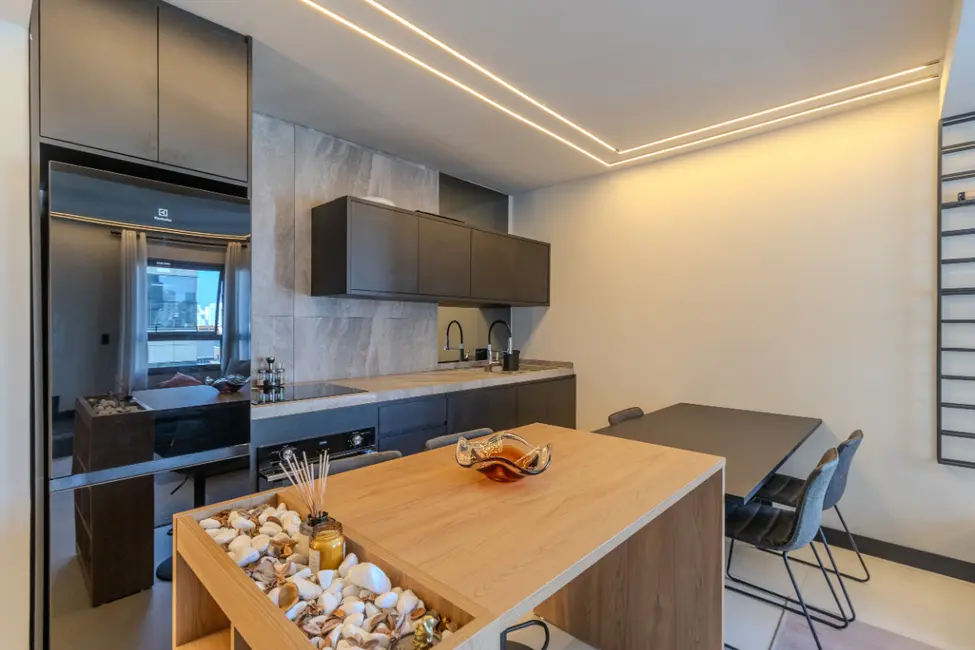 Foto 6 de Apartamento com 2 quartos à venda, 72m2 em Moema, São Paulo - SP