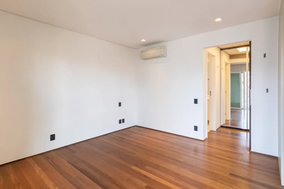 Foto 2 de Apartamento com 1 quarto à venda, 95m2 em Vila Olímpia, São Paulo - SP