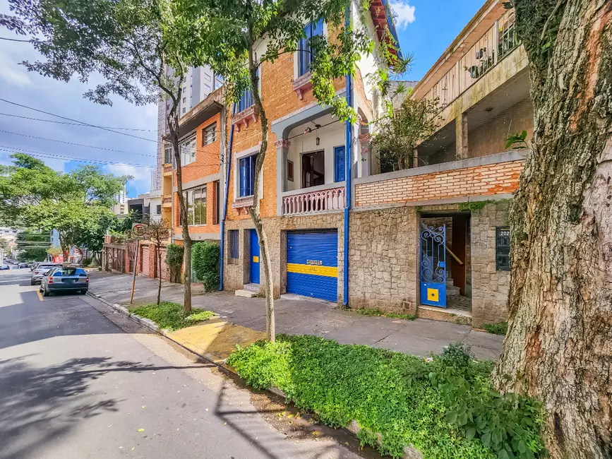 Foto 4 de Casa com 4 quartos à venda, 150m2 em Aclimação, São Paulo - SP