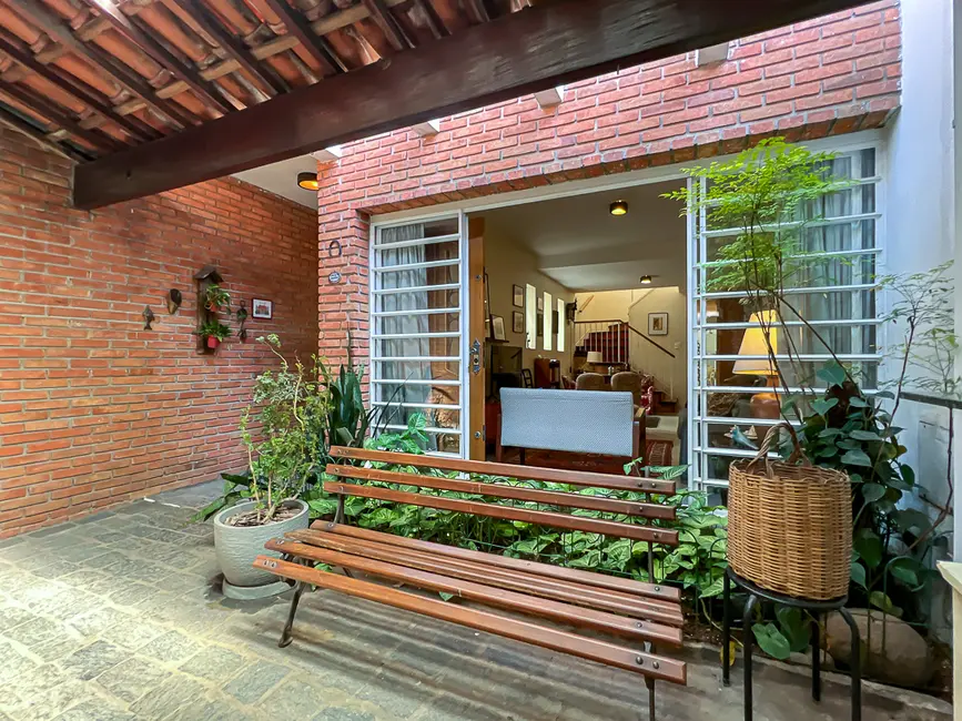 Foto 1 de Casa com 5 quartos à venda, 231m2 em Brooklin Paulista, São Paulo - SP