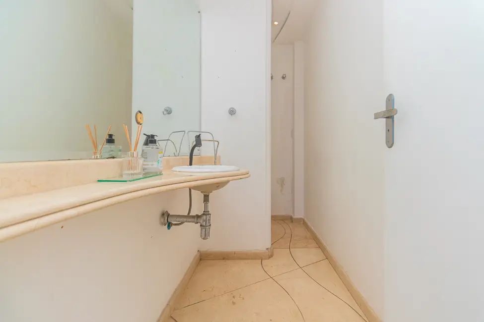 Foto 9 de Apartamento com 4 quartos à venda em Jardim América, São Paulo - SP