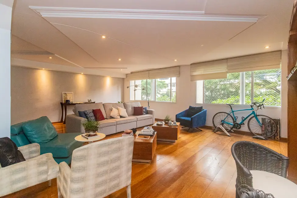 Foto 4 de Apartamento com 4 quartos à venda em Jardim América, São Paulo - SP
