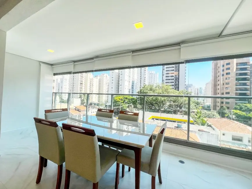 Foto 3 de Apartamento com 2 quartos à venda, 74m2 em Moema, São Paulo - SP