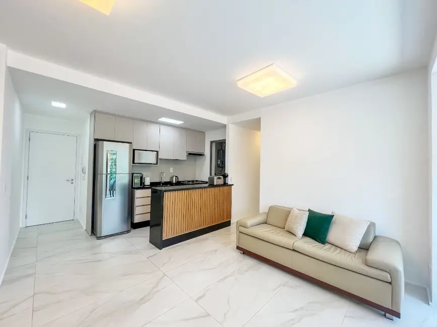 Foto 5 de Apartamento com 2 quartos à venda, 74m2 em Moema, São Paulo - SP