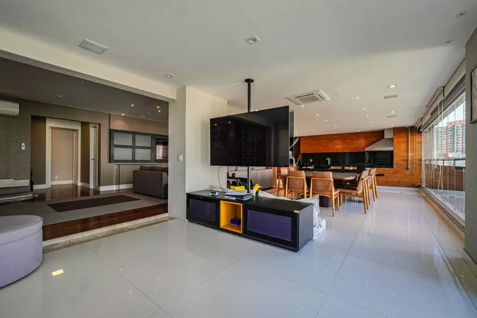 Foto 3 de Apartamento com 4 quartos à venda, 250m2 em Vila Mariana, São Paulo - SP