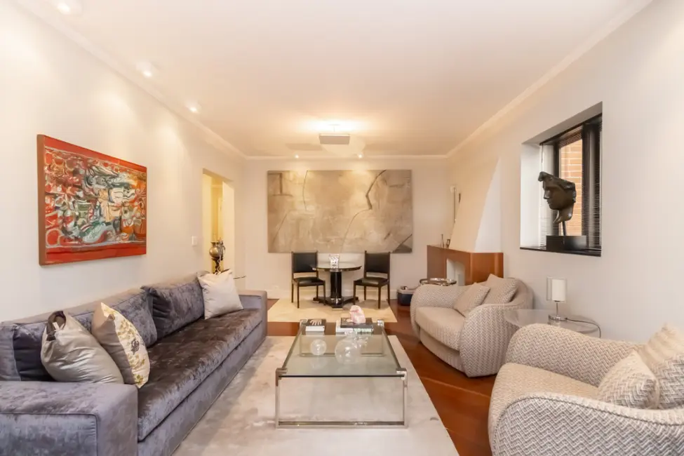 Foto 2 de Apartamento com 4 quartos à venda, 217m2 em Itaim Bibi, São Paulo - SP