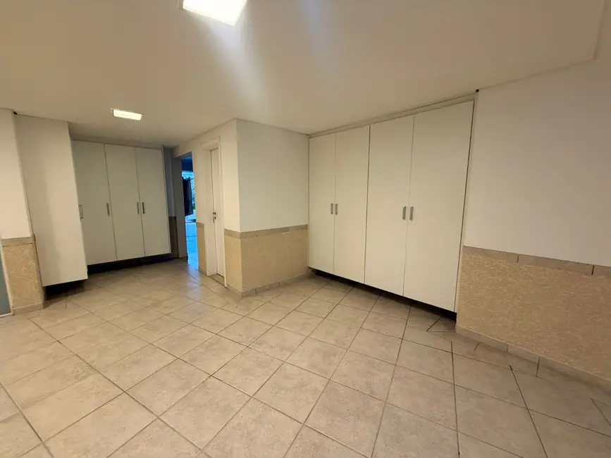 Foto 4 de Casa de Condomínio com 3 quartos à venda, 560m2 em Horto Florestal, São Paulo - SP