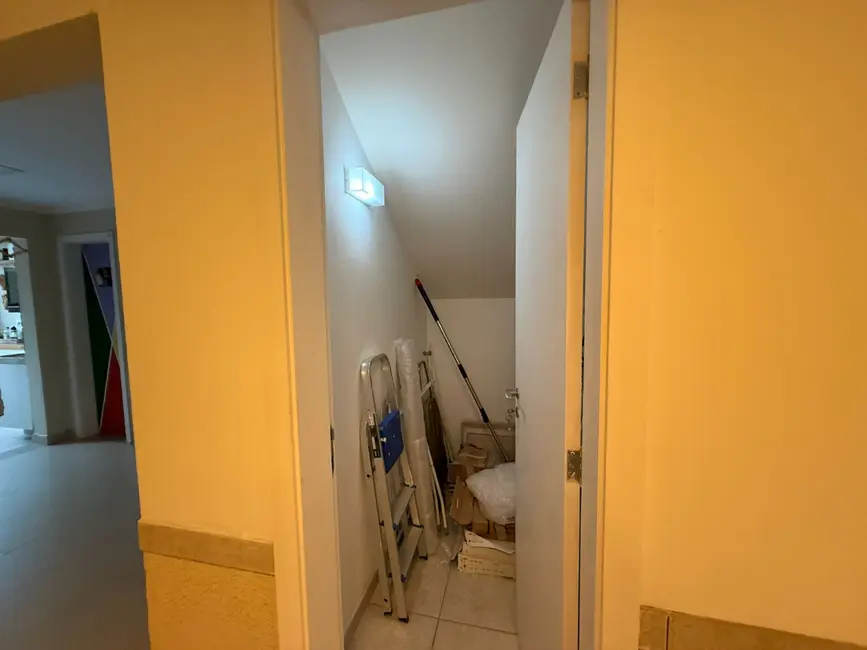 Foto 9 de Casa de Condomínio com 3 quartos à venda, 560m2 em Horto Florestal, São Paulo - SP
