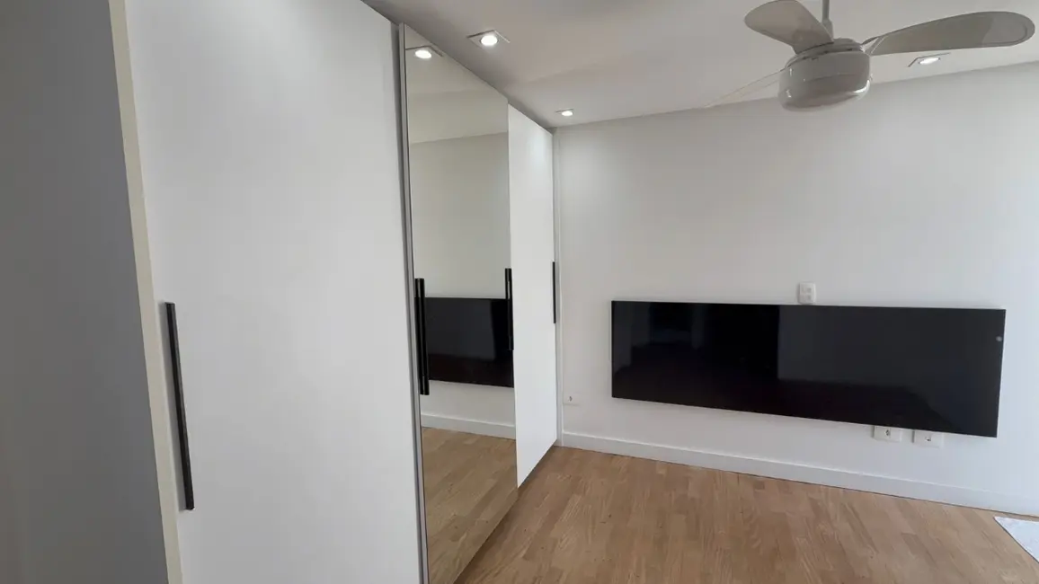 Foto 8 de Casa de Condomínio com 3 quartos à venda, 560m2 em Horto Florestal, São Paulo - SP