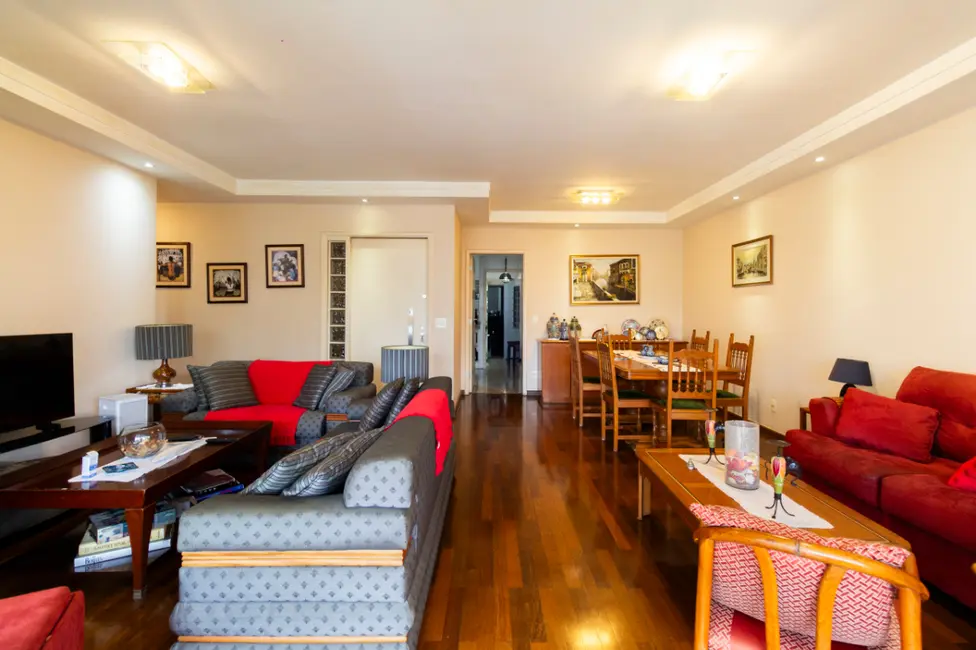 Apartamento com 4 quartos à venda, 165m2 em Pacaembu, São Paulo - SP - imagem 8 Foto 8 de Apartamento com 4 quartos à venda, 165m2 em Pacaembu, São Paulo - SP