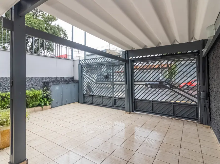 Foto 2 de Sobrado com 2 quartos à venda, 200m2 em Vila Anastácio, São Paulo - SP