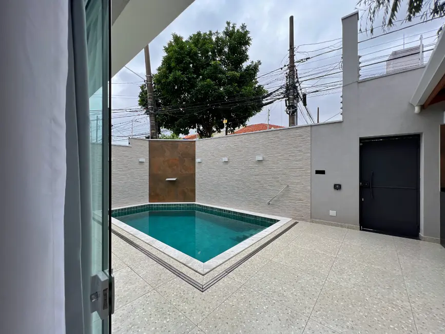 Sobrado com 3 quartos à venda, 236m2 em Santa Teresinha, São Paulo - SP - imagem 3 Foto 3 de Sobrado com 3 quartos à venda, 236m2 em Santa Teresinha, São Paulo - SP