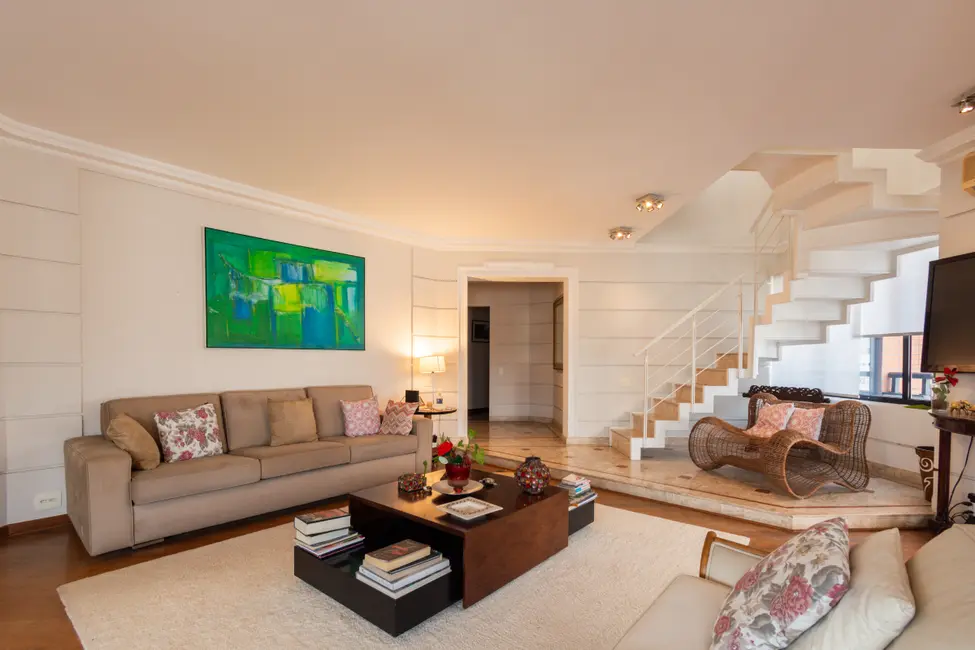 Cobertura com 4 quartos à venda, 455m2 em Moema, São Paulo - SP - imagem 8 Foto 8 de Cobertura com 4 quartos à venda, 455m2 em Moema, São Paulo - SP