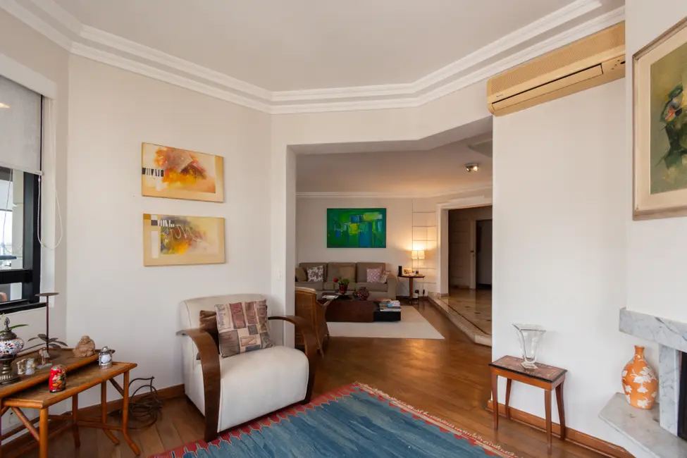 Cobertura com 4 quartos à venda, 455m2 em Moema, São Paulo - SP - imagem 9 Foto 9 de Cobertura com 4 quartos à venda, 455m2 em Moema, São Paulo - SP