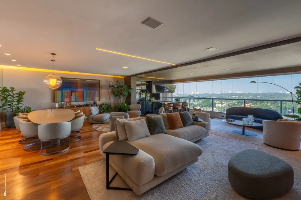 Foto 1 de Apartamento com 3 quartos à venda, 185m2 em Campo Belo, São Paulo - SP