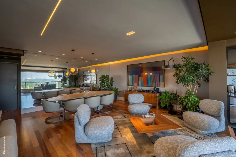 Foto 2 de Apartamento com 3 quartos à venda, 185m2 em Campo Belo, São Paulo - SP