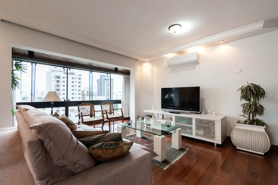 Foto 2 de Apartamento com 3 quartos à venda, 164m2 em Moema, São Paulo - SP