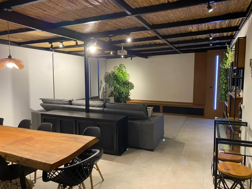 Cobertura com 3 quartos à venda, 241m2 em Sumaré, São Paulo - SP - imagem 8 Foto 8 de Cobertura com 3 quartos à venda, 241m2 em Sumaré, São Paulo - SP