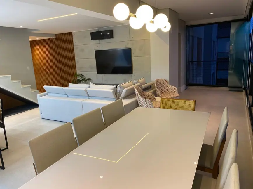 Foto 16 de Cobertura com 3 quartos à venda, 241m2 em Sumaré, São Paulo - SP